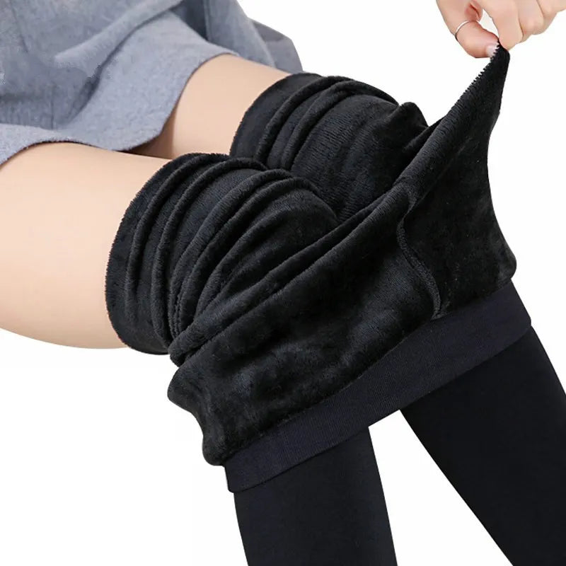 High-quality winter leggings for women featuring warm fleece-lined leggings and fleece-lined tights for ultimate comfort and style